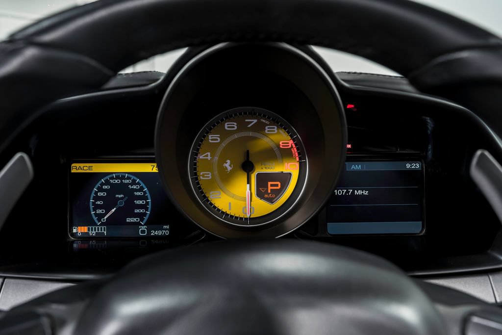 Used 2014 Ferrari 458 Spider RWD image 14