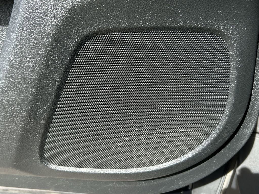 Used 2017 Honda Pilot Elite image 25