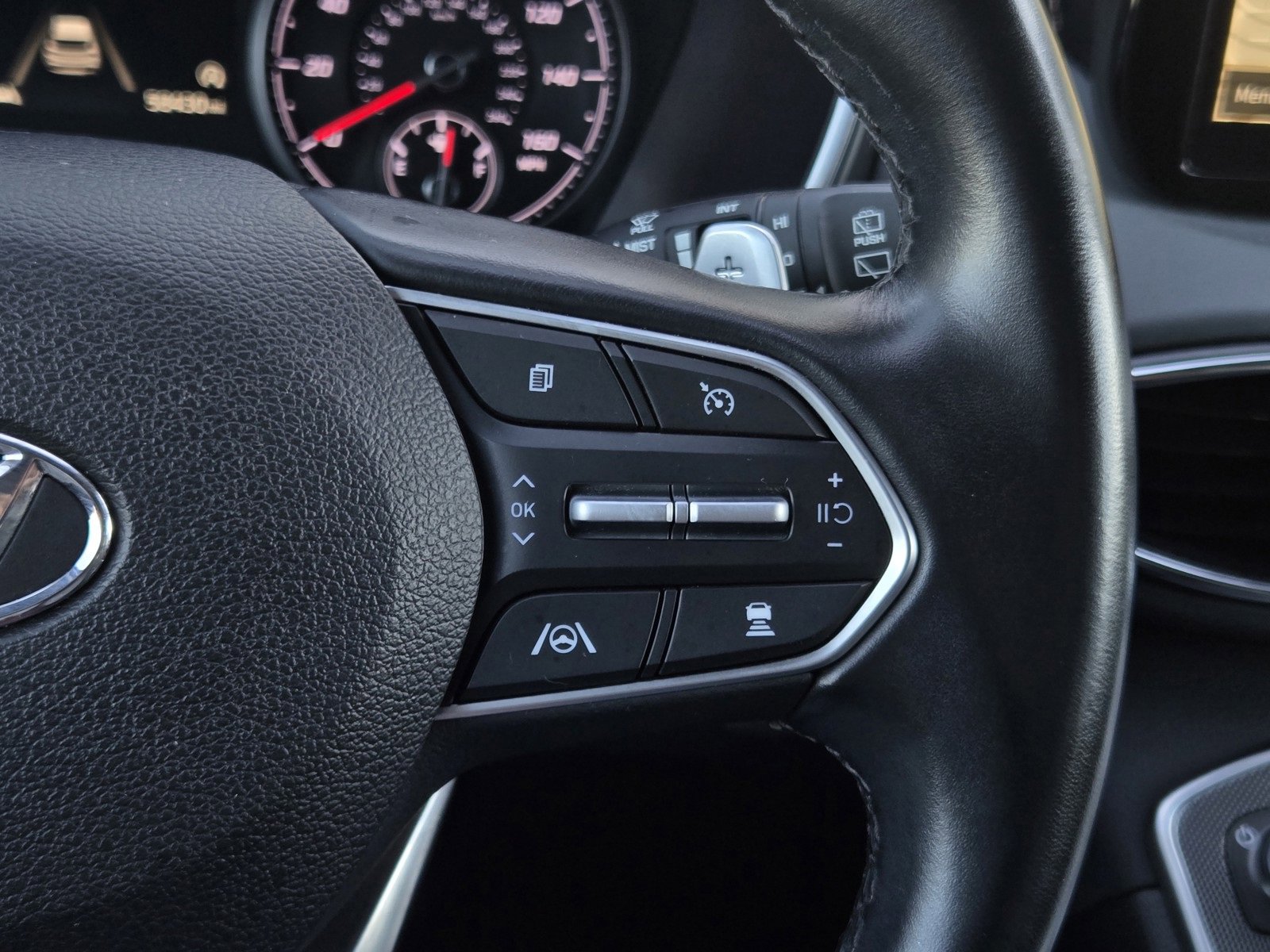 Used 2023 Hyundai Santa Fe SEL image 20