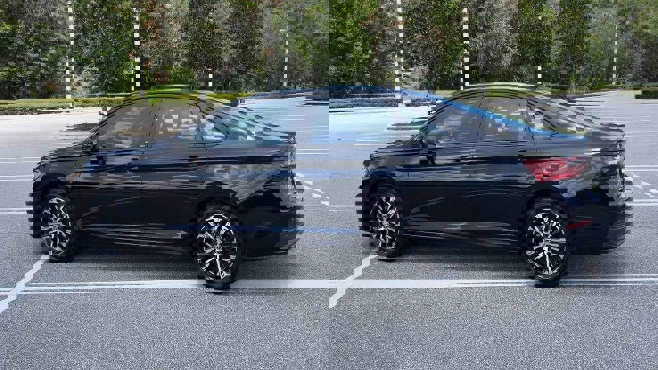 New 2025 Volkswagen Jetta Sport image 6