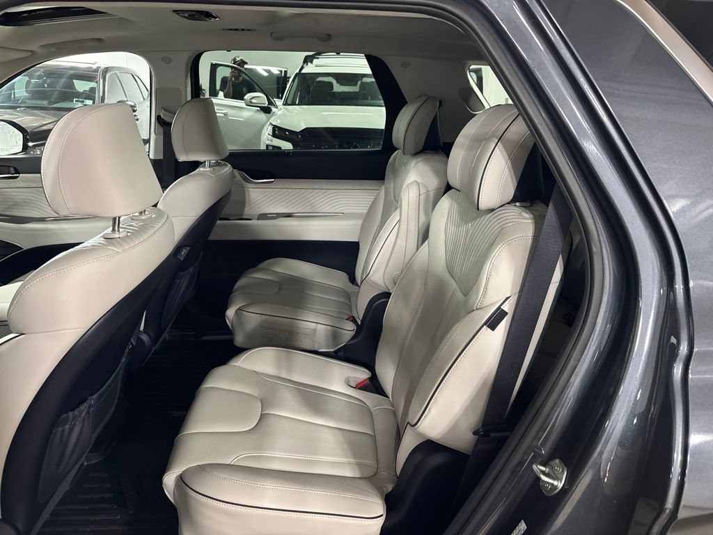Used 2024 Hyundai Palisade Calligraphy AWD/4WD image 35