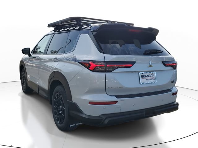 New 2025 Mitsubishi Outlander Trail Edition image 5