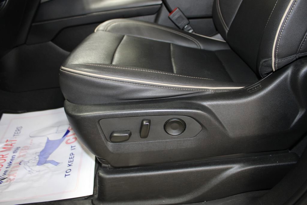 Used 2023 Chevrolet Tahoe Premier image 16