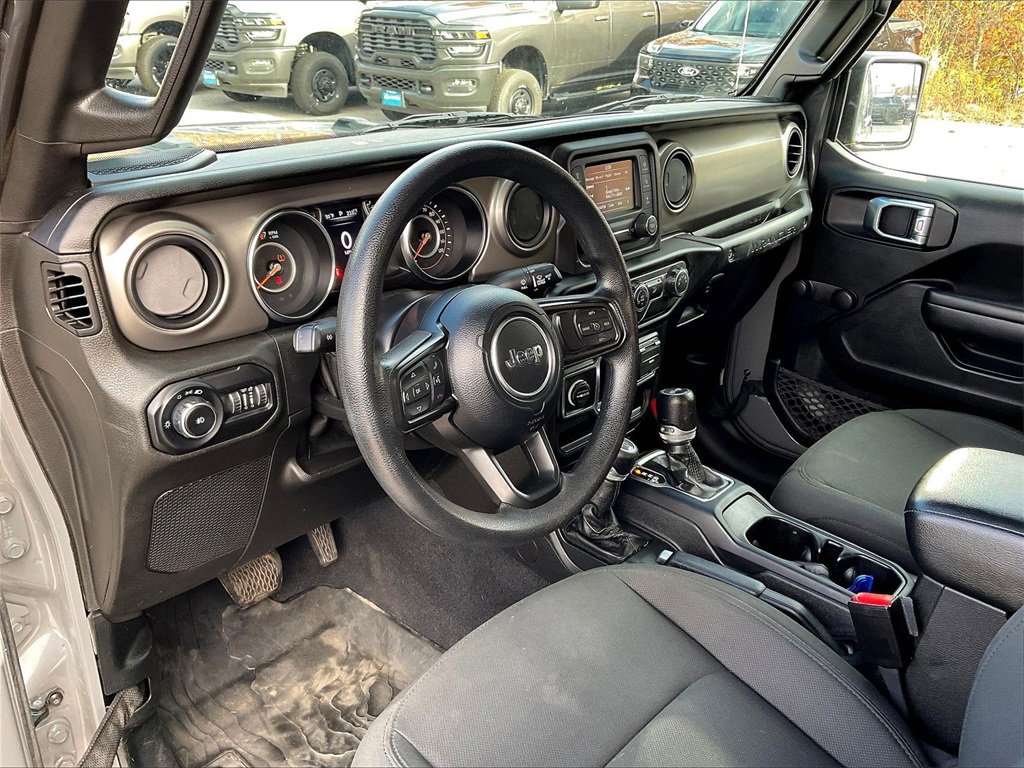Used 2021 Jeep Wrangler Unlimited Sport image 8
