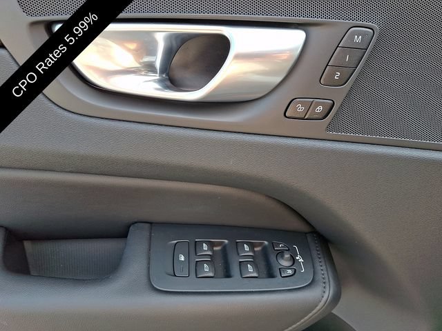 Certified 2024 Volvo XC60 T8 Core w/ Climate Package AWD/4WD image 15
