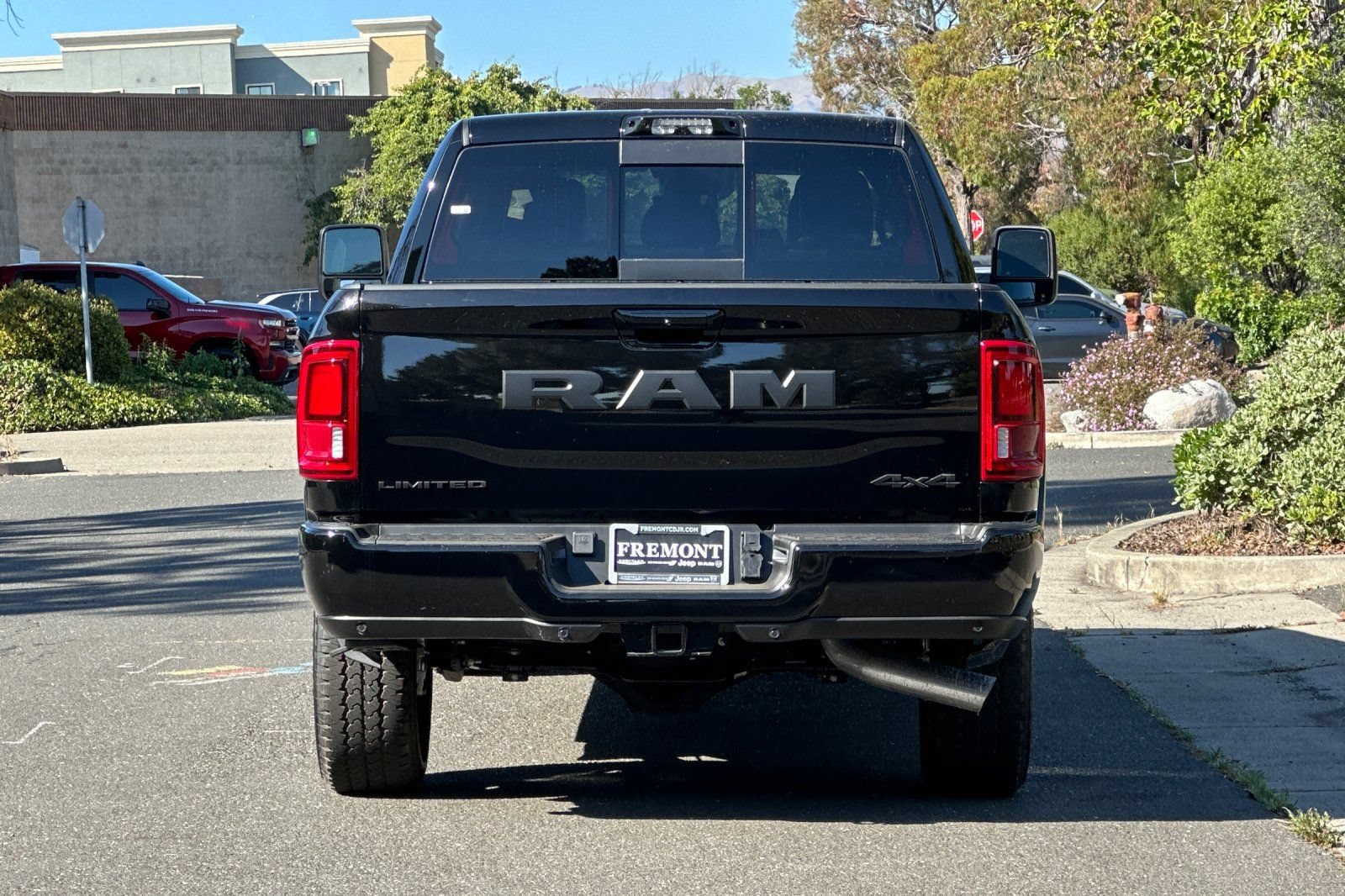 New 2026 RAM 2500 Limited AWD/4WD image 4