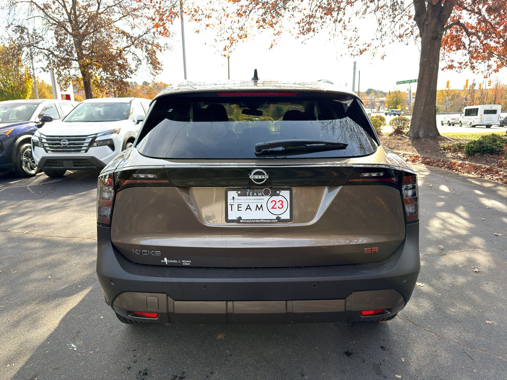 New 2026 Nissan Kicks SR w/ SR Premium Package image 6