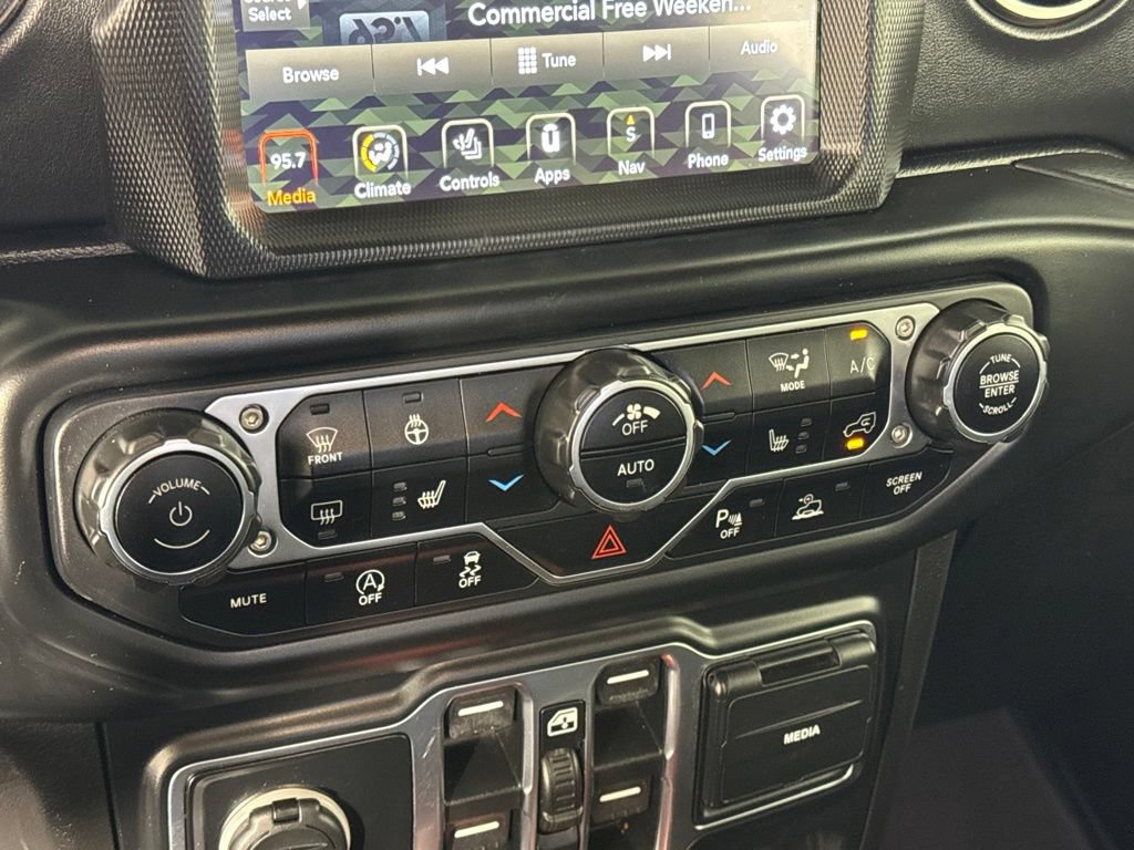 Certified 2021 Jeep Gladiator Overland AWD/4WD image 16