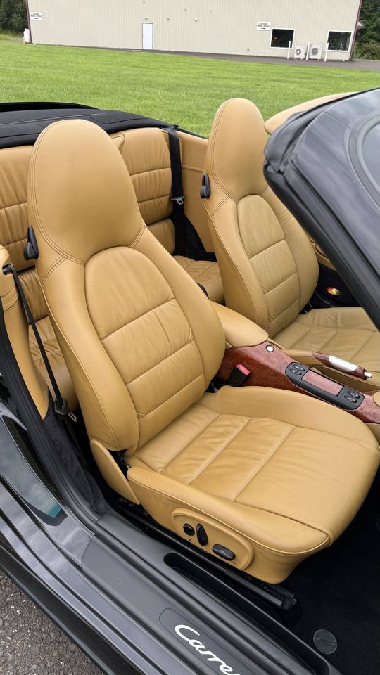 Used 2003 Porsche 911 Carrera RWD image 34