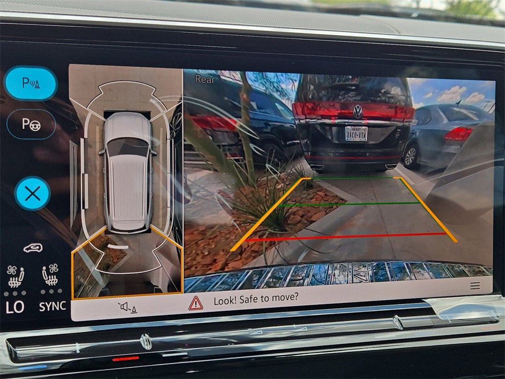 New 2025 Volkswagen Atlas SEL Premium R-Line image 20