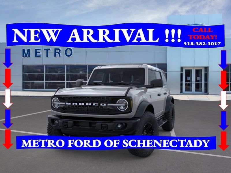 New 2026 Ford Bronco Badlands image 3