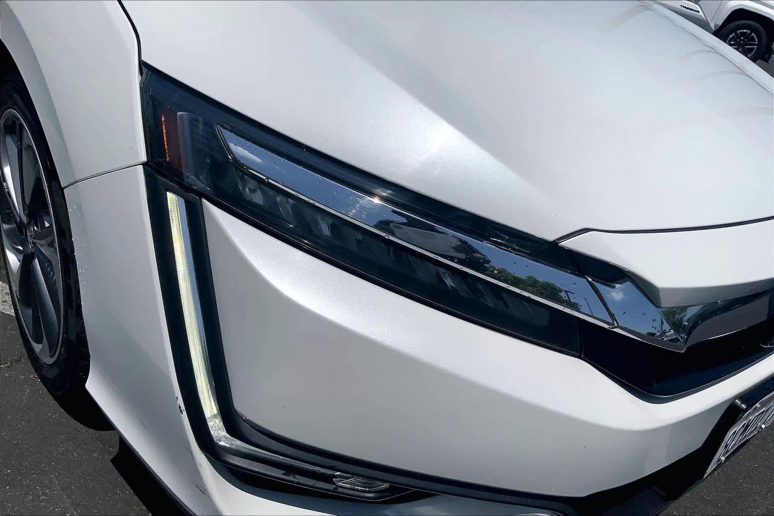 Used 2018 Honda Clarity Touring image 27