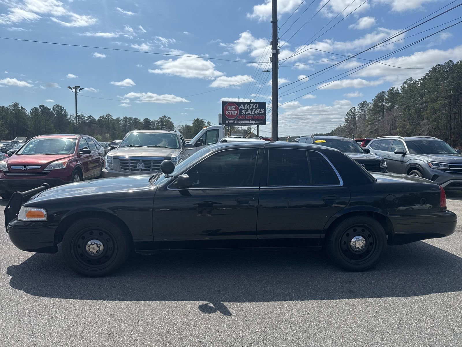 Used 2011 Ford Crown Victoria Police Interceptor RWD image 3