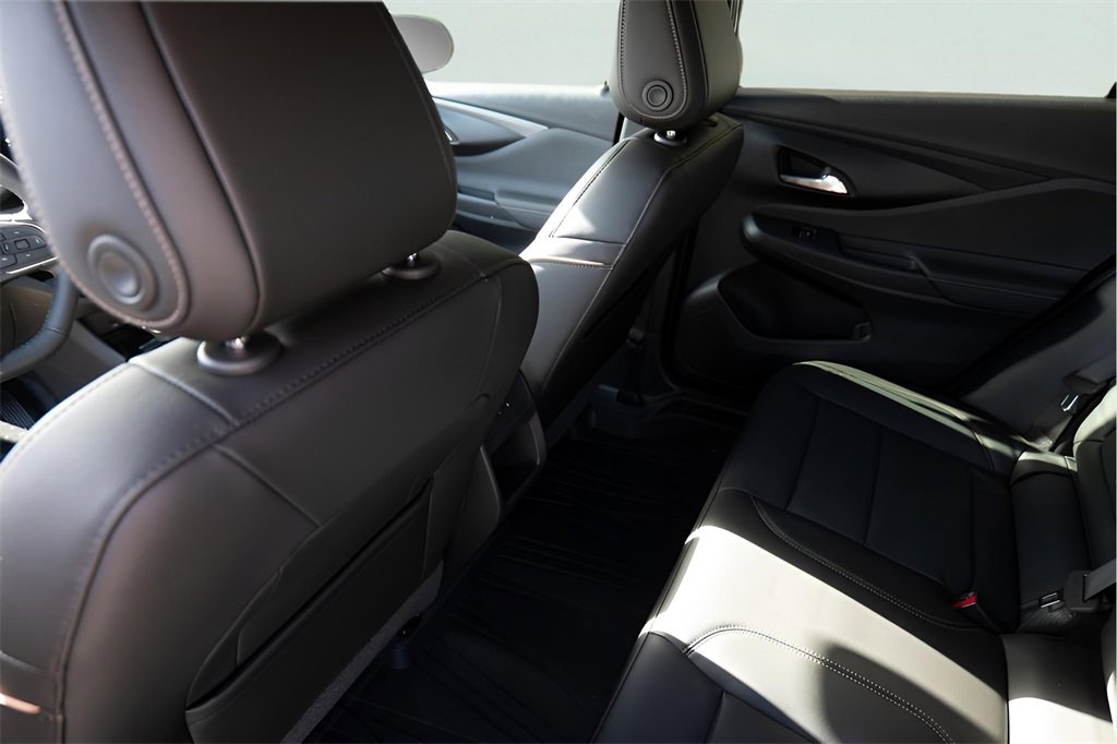 New 2026 Buick Envista Avenir image 21