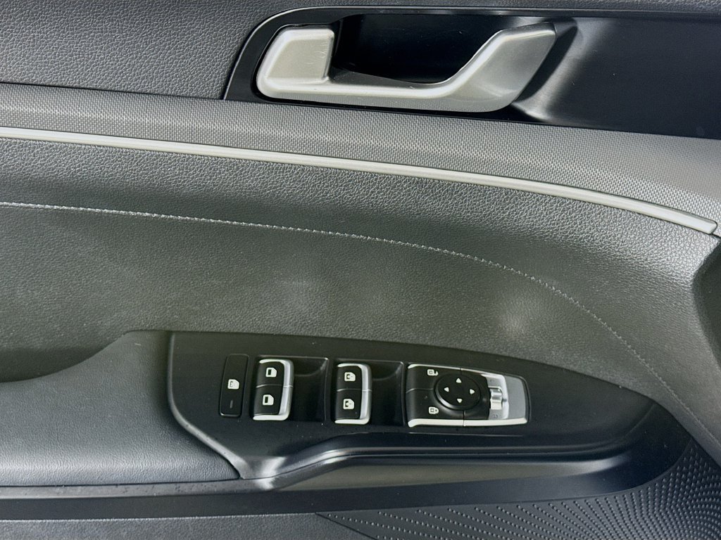 Certified 2023 Kia K5 GT-Line AWD/4WD image 25