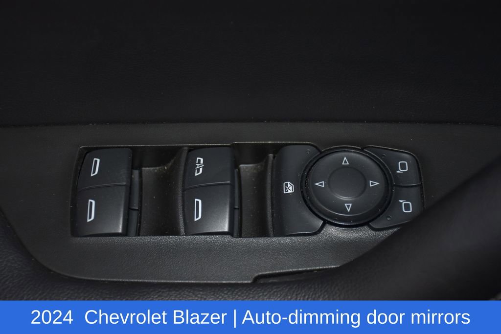 Used 2024 Chevrolet Blazer LT image 21