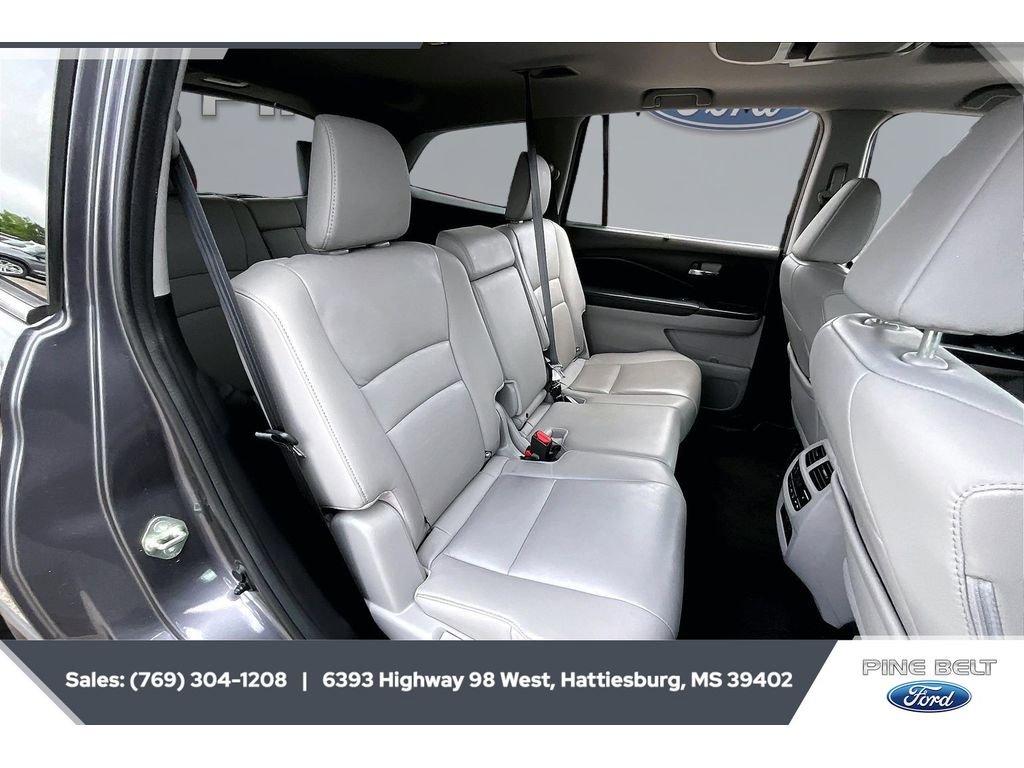 Used 2019 Honda Pilot Touring image 20