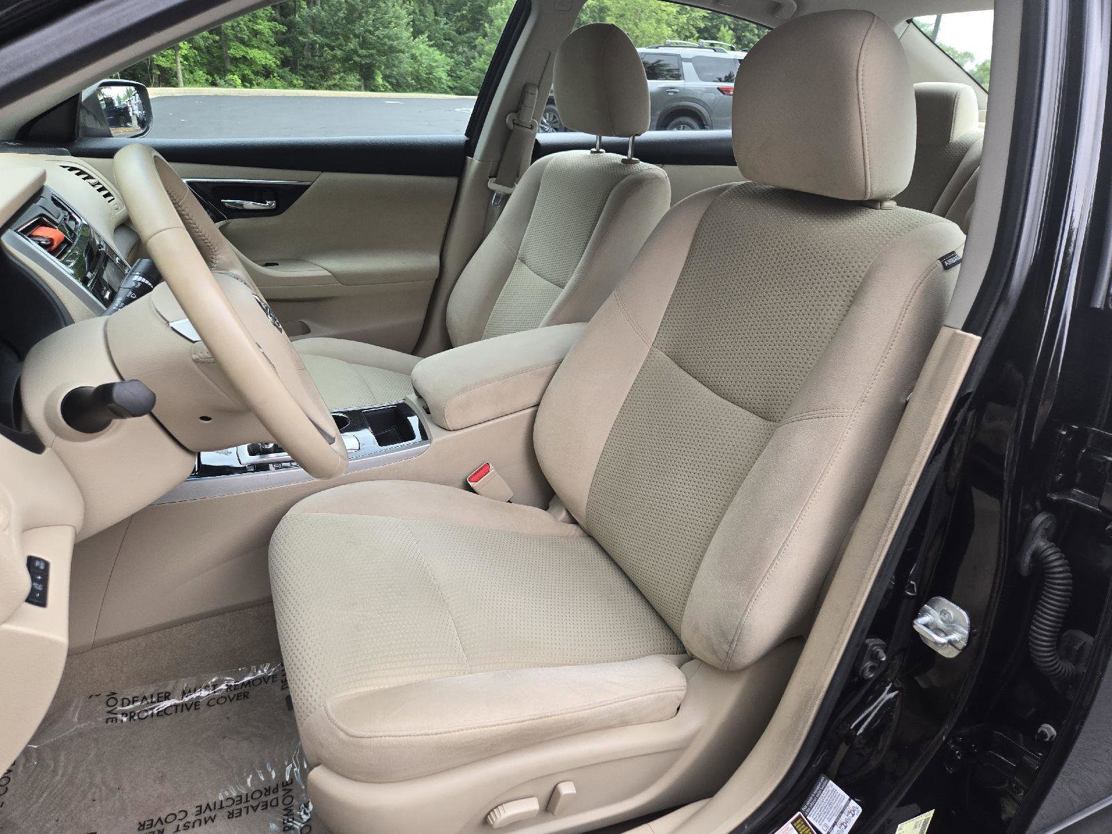 Used 2014 Nissan Altima 2.5 SV FWD image 12