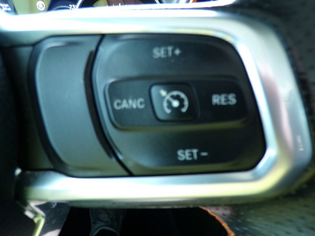 Used 2021 Jeep Gladiator Mojave AWD/4WD image 16