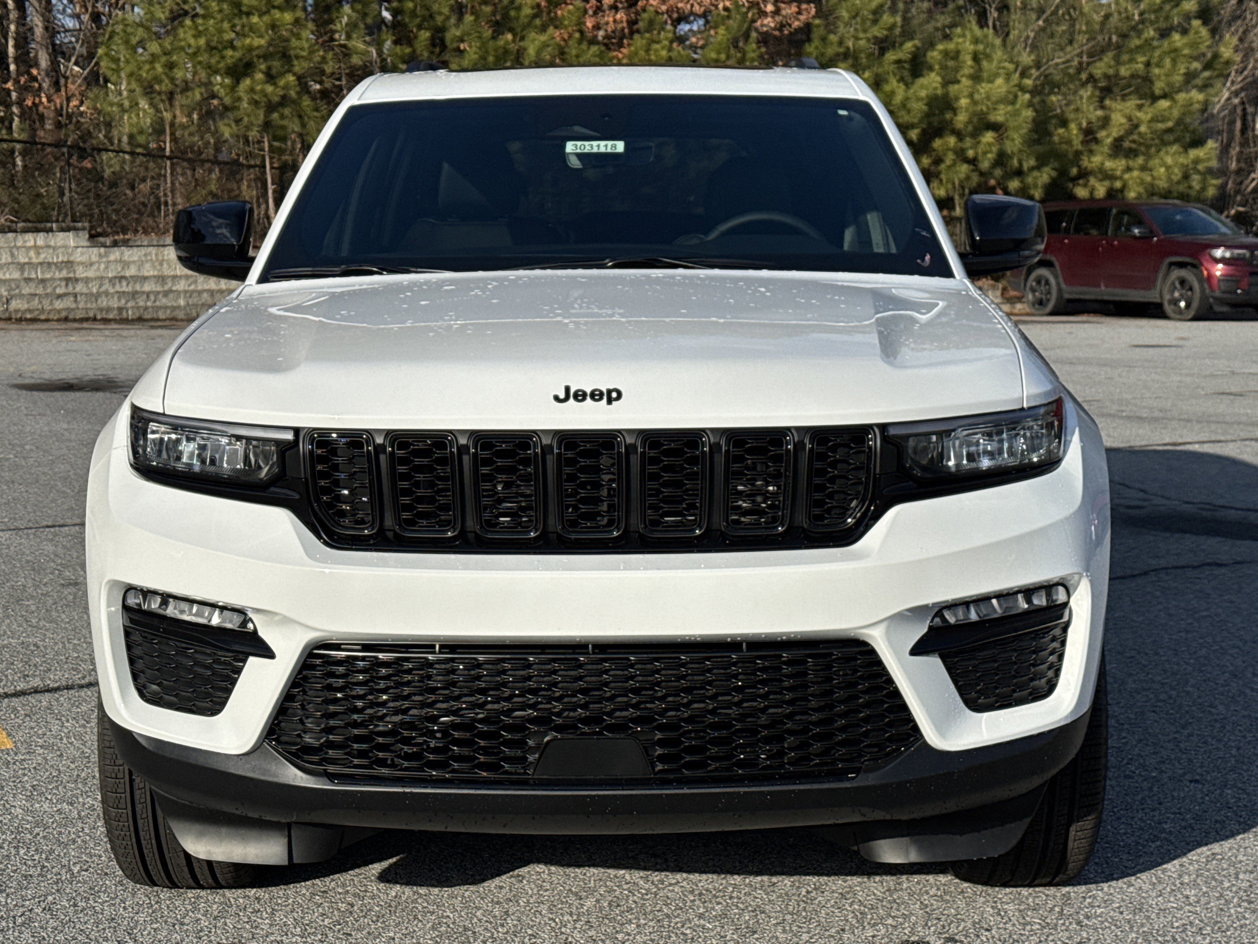 New 2025 Jeep Grand Cherokee Limited w/ Black Appearance Package image 9
