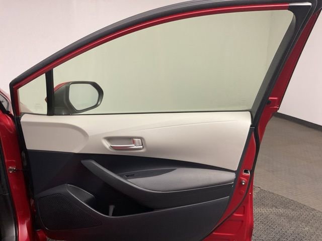 Used 2021 Toyota Corolla LE w/ Carpet Mat Package (TMS) image 22