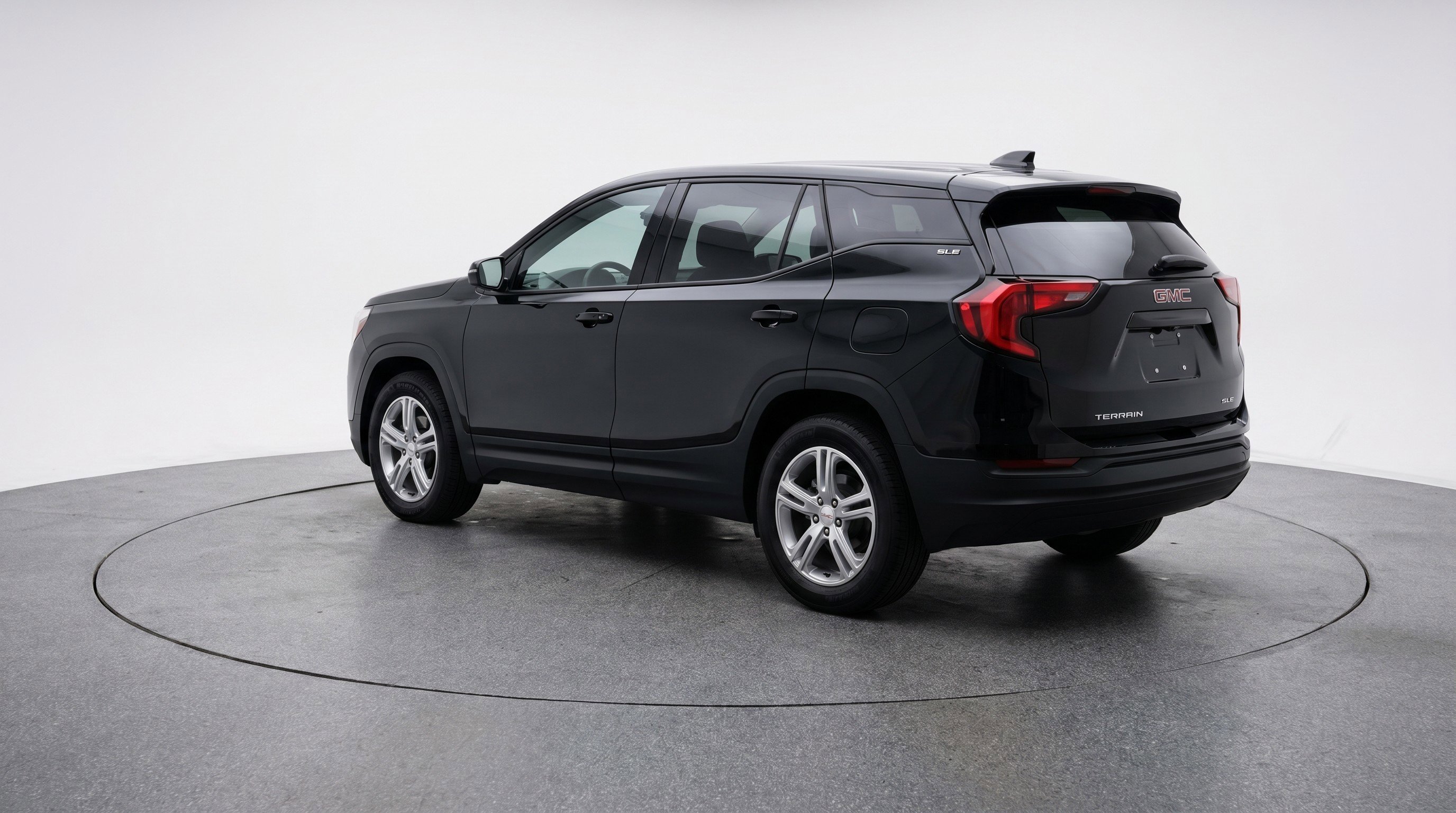 Used 2024 GMC Terrain SLE FWD image 6