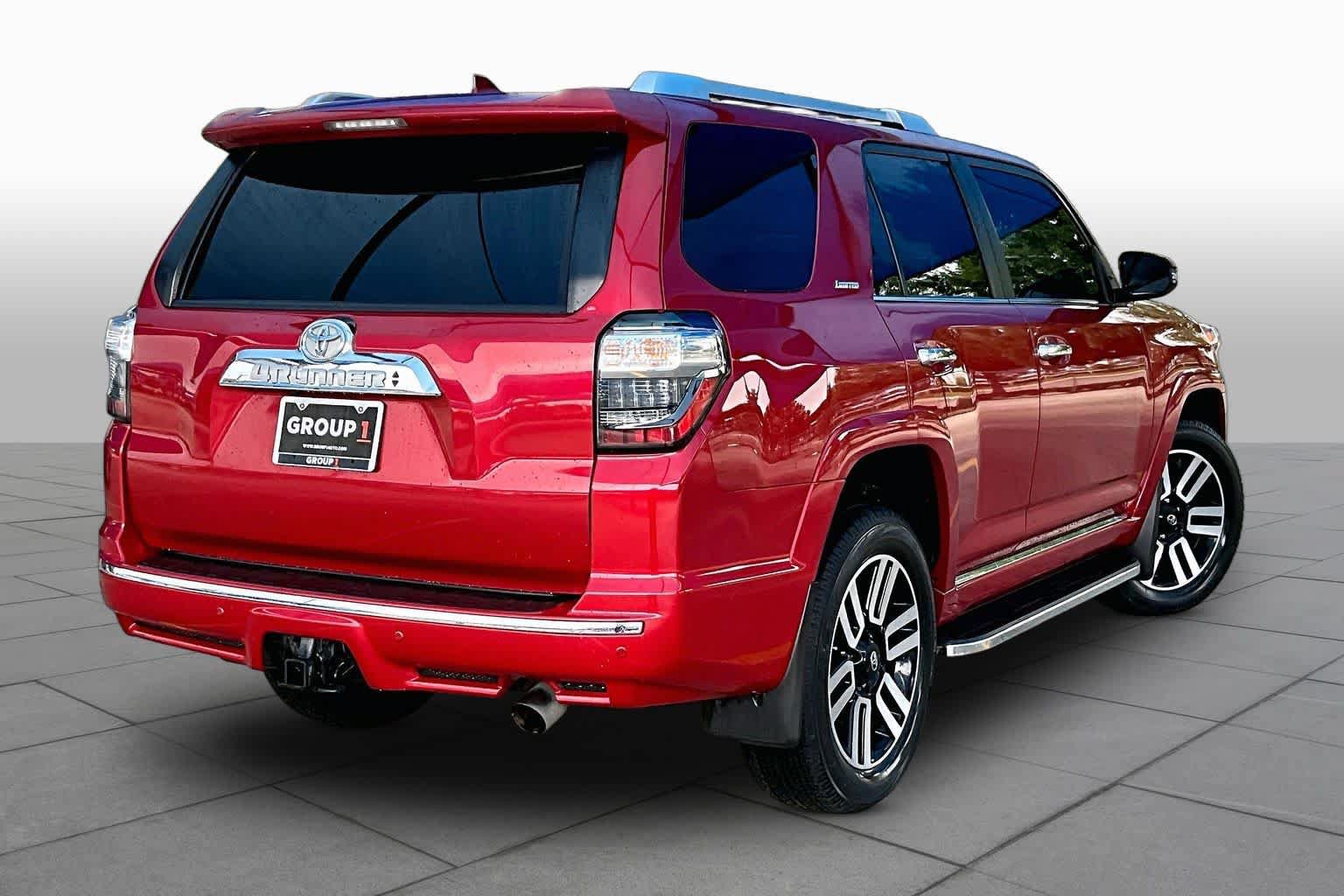 Used 2023 Toyota 4Runner Limited AWD/4WD image 12