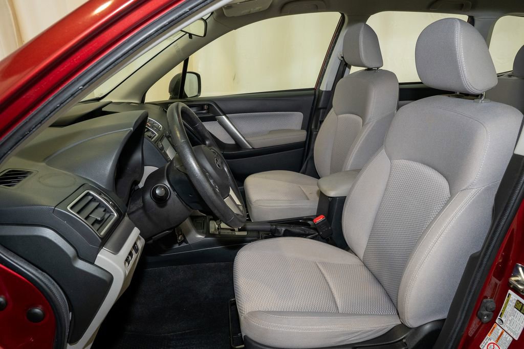 Used 2018 Subaru Forester 2.5i image 9