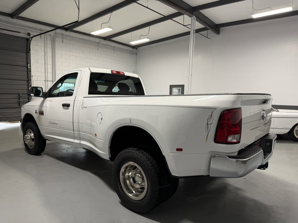 Used 2012 RAM 3500 ST w/ Chrome Appearance Group AWD/4WD image 9