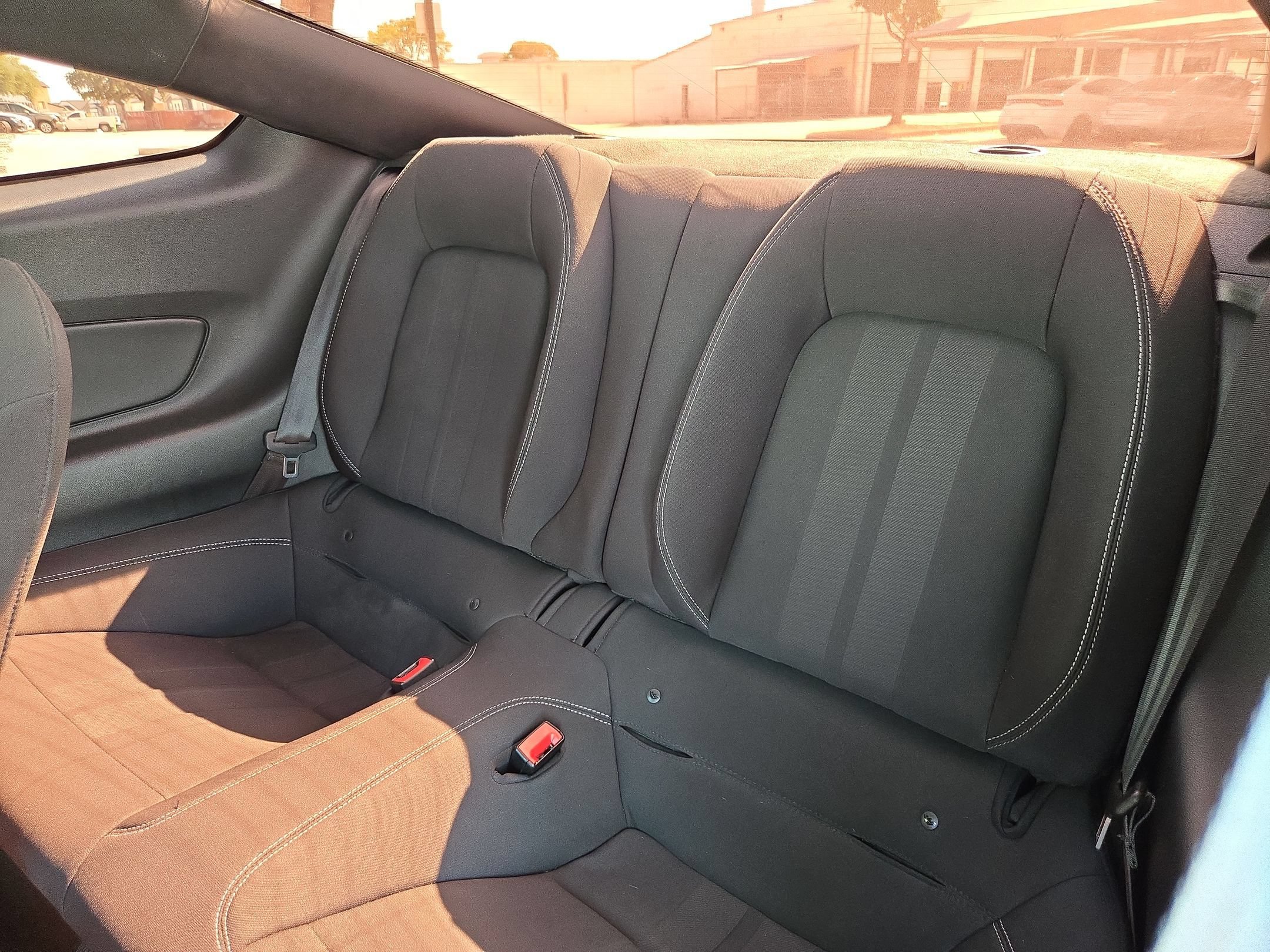 Used 2018 Ford Mustang GT RWD image 14