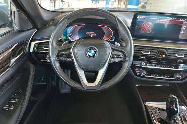 Used 2023 BMW 530i w/ Convenience Package image 13