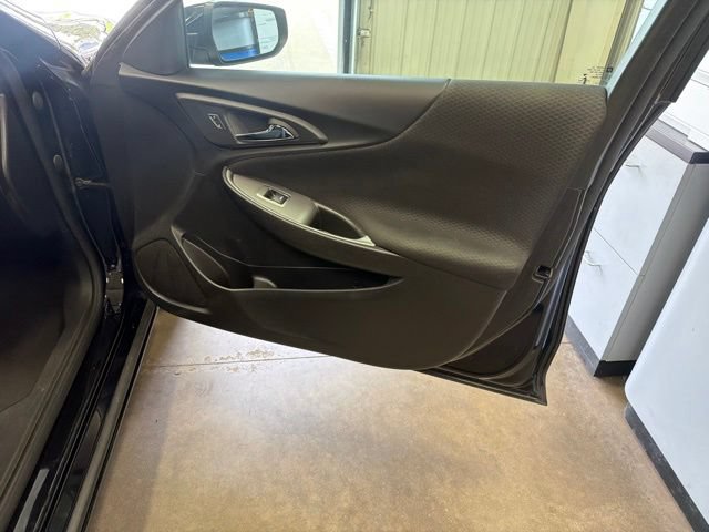 Used 2024 Chevrolet Malibu LT FWD image 21