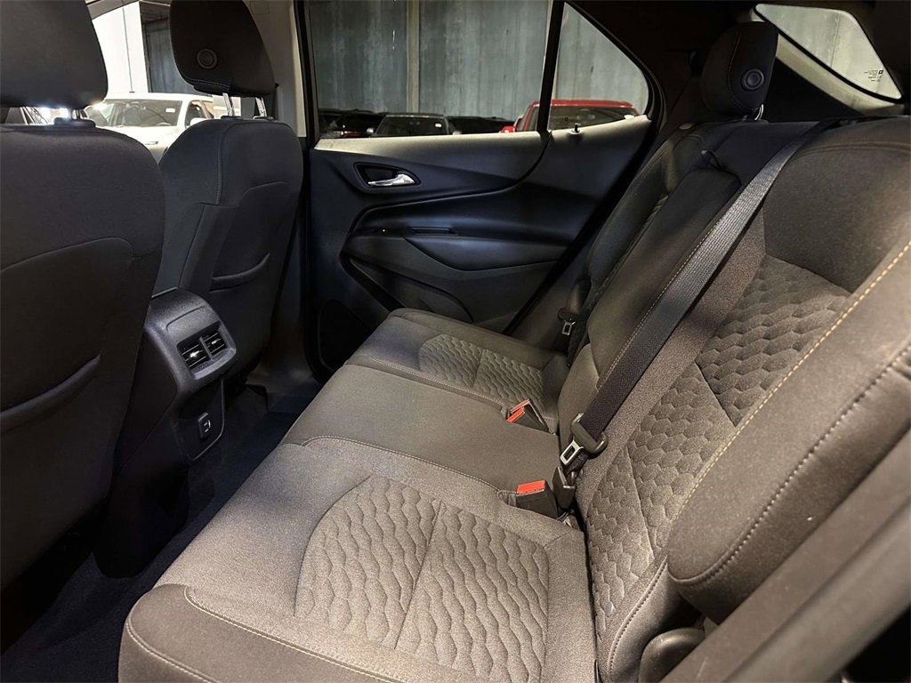Used 2020 Chevrolet Equinox LT image 16
