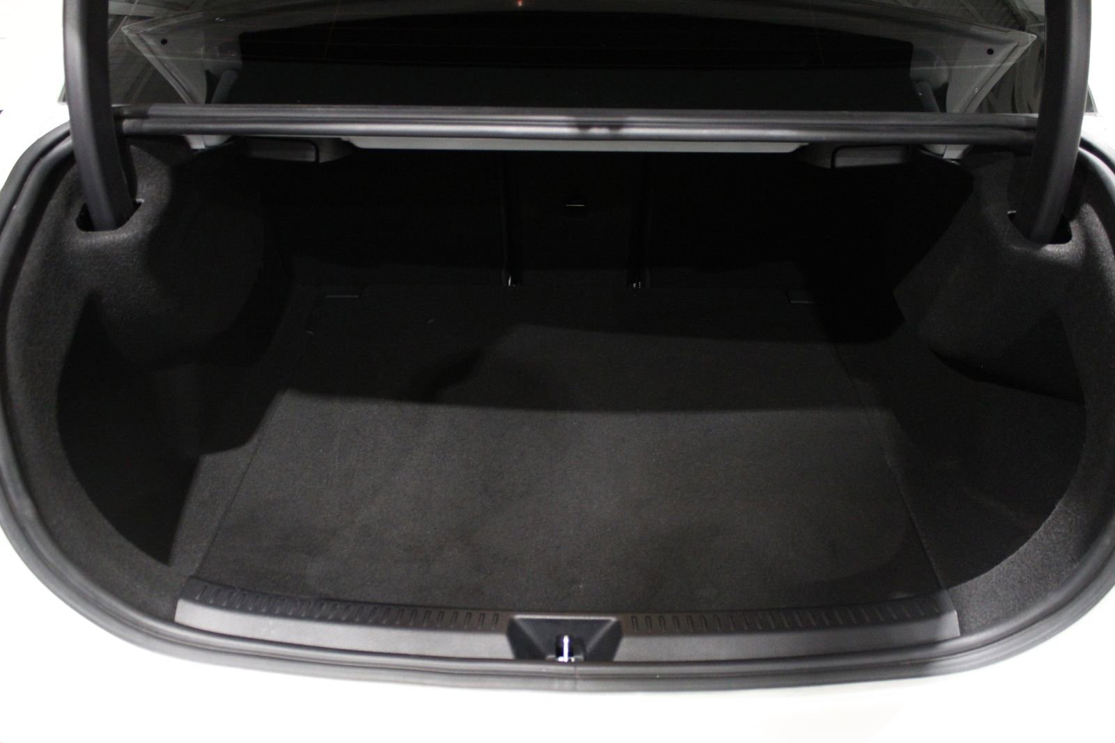 Used 2019 Mercedes-Benz A 220 A 220 image 8