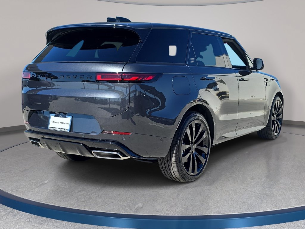 New 2026 Land Rover Range Rover Sport Dynamic SE AWD/4WD image 5