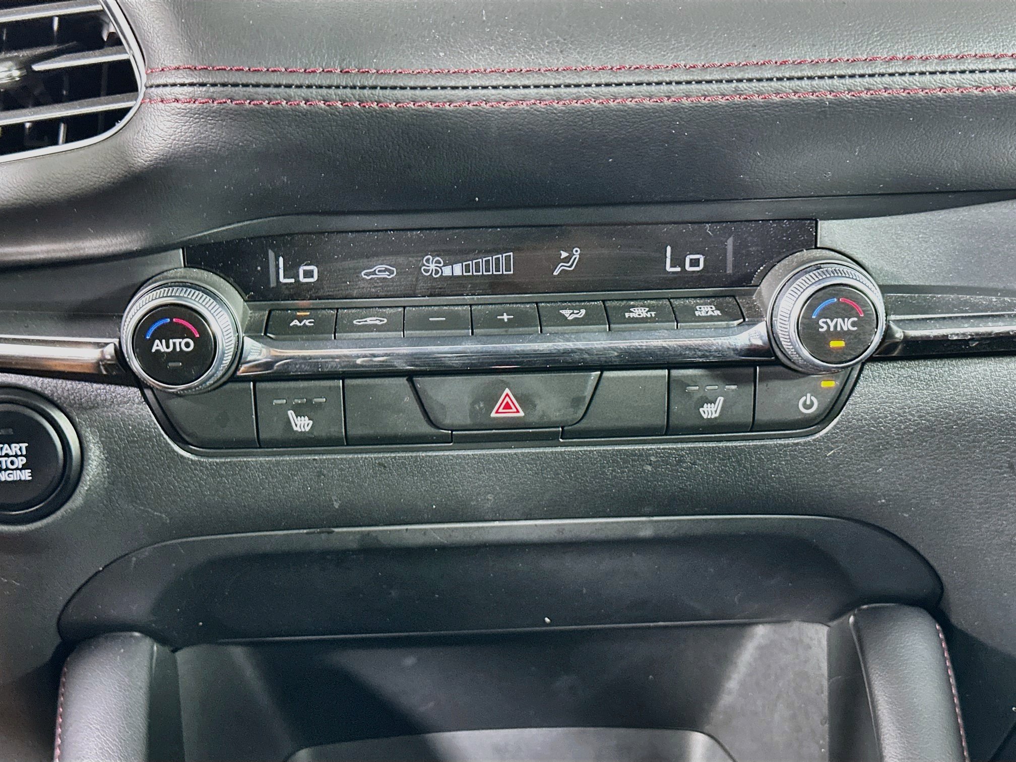 Used 2026 MAZDA MAZDA3 Carbon AWD/4WD image 23