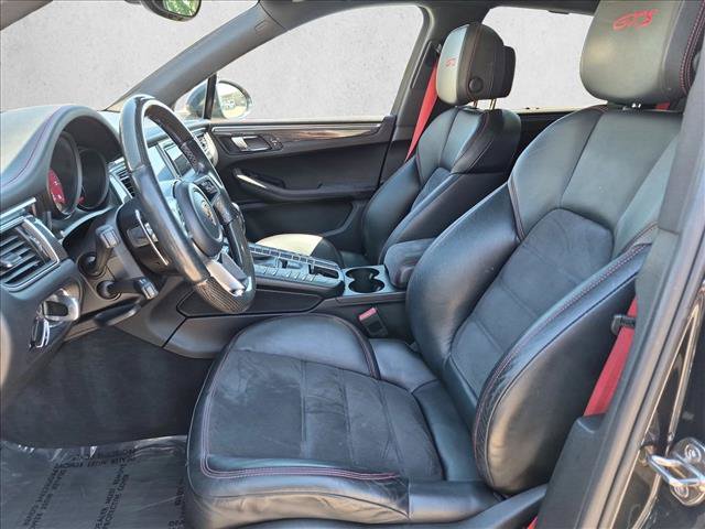 Used 2017 Porsche Macan GTS AWD/4WD image 17