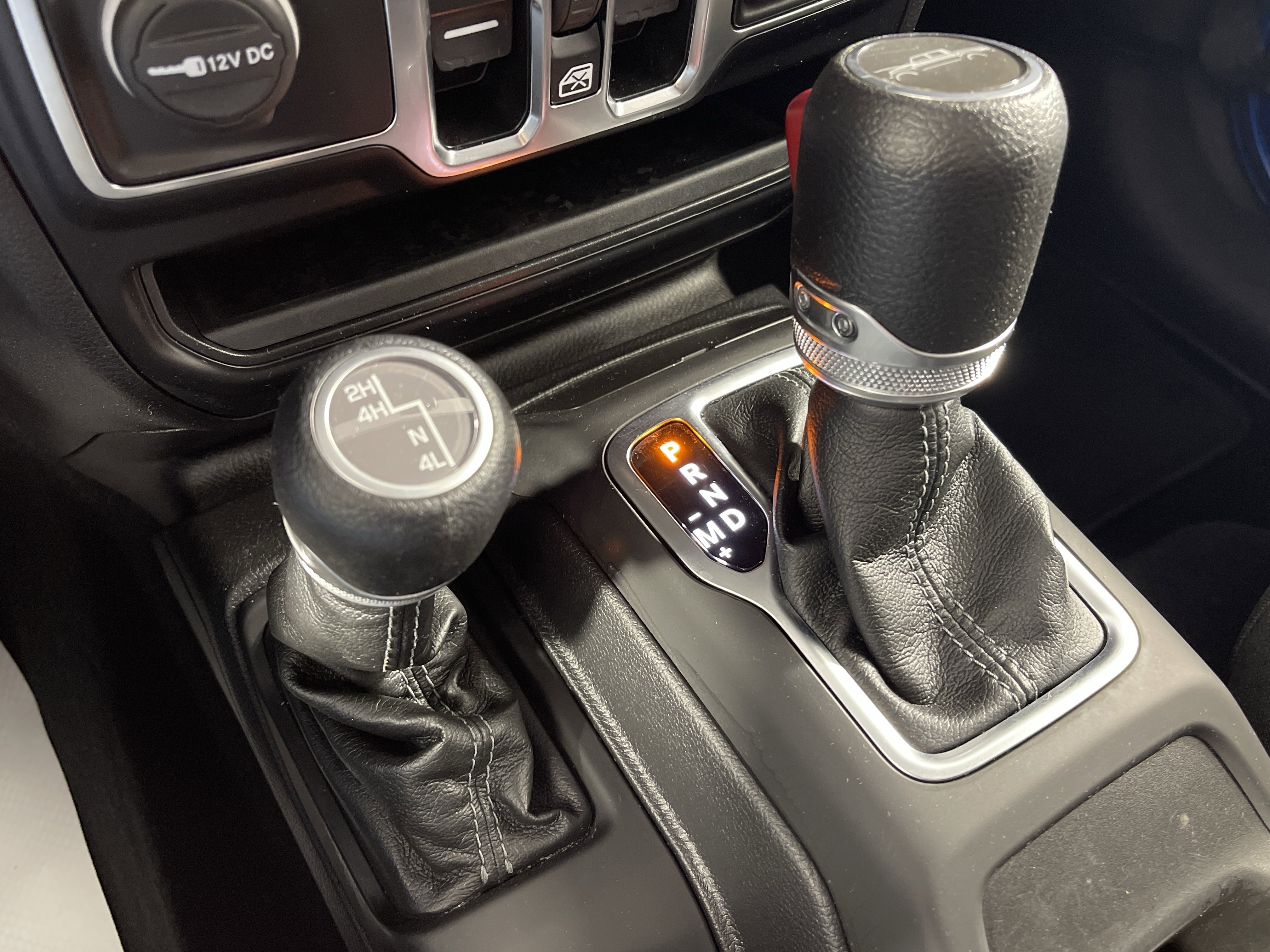 Used 2024 Jeep Gladiator Sport image 24