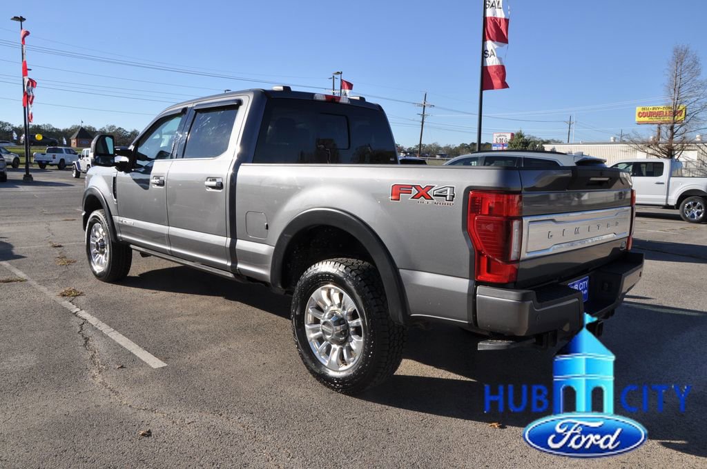 Used 2021 Ford F250 Limited image 3