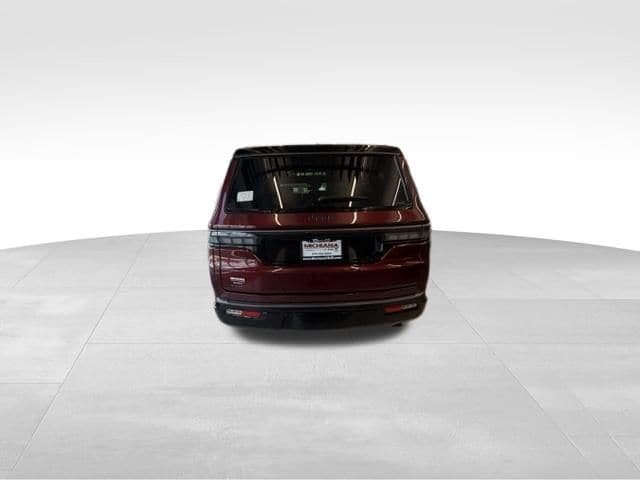 New 2026 Jeep Grand Wagoneer Summit AWD/4WD image 7