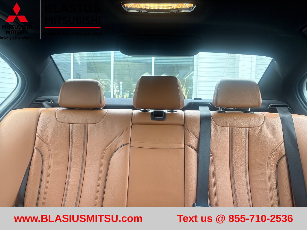 Used 2019 BMW 530i xDrive w/ Convenience Package AWD/4WD image 50