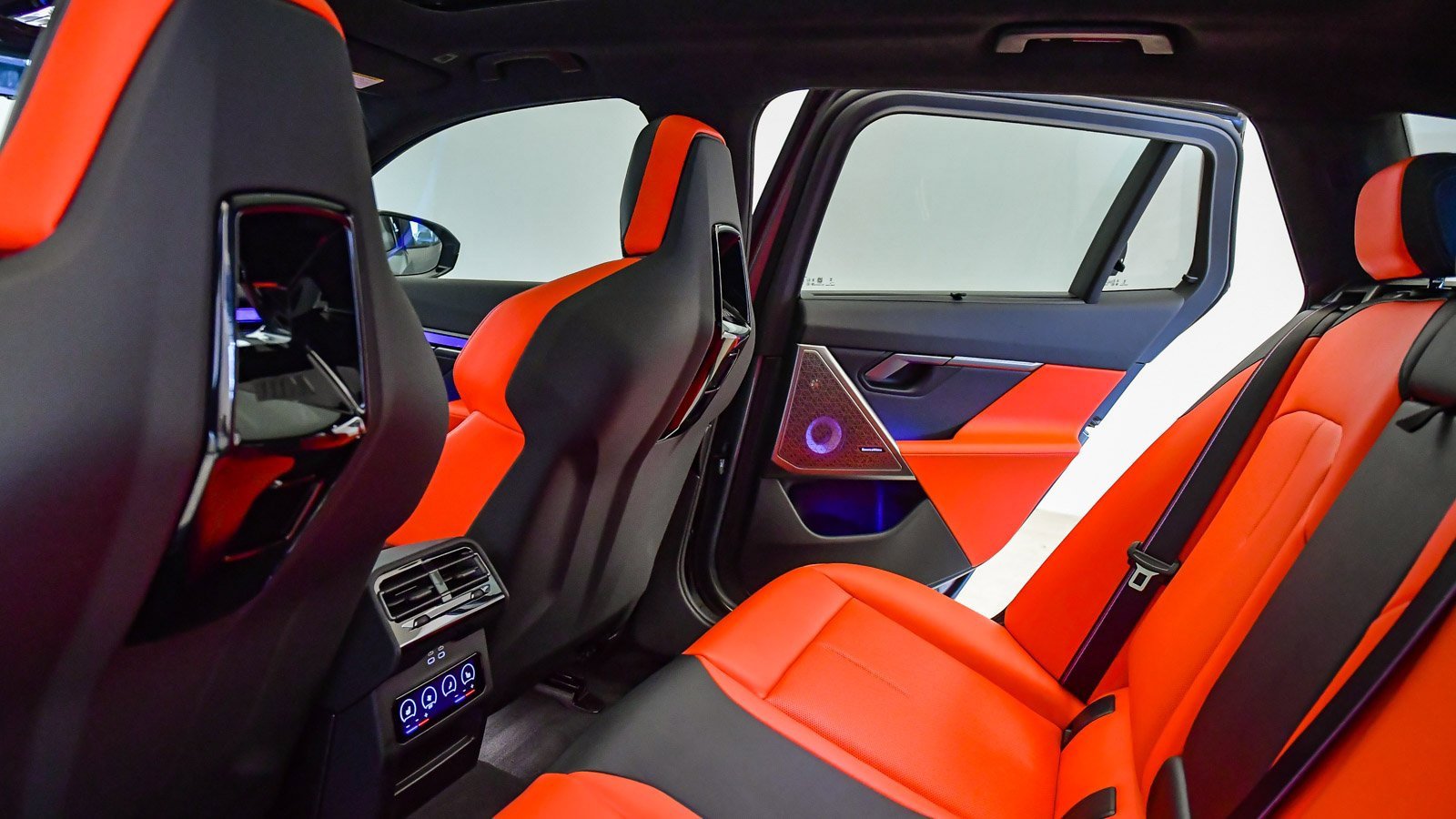 Used 2025 BMW M5 Touring w/ M Driver's Package image 46