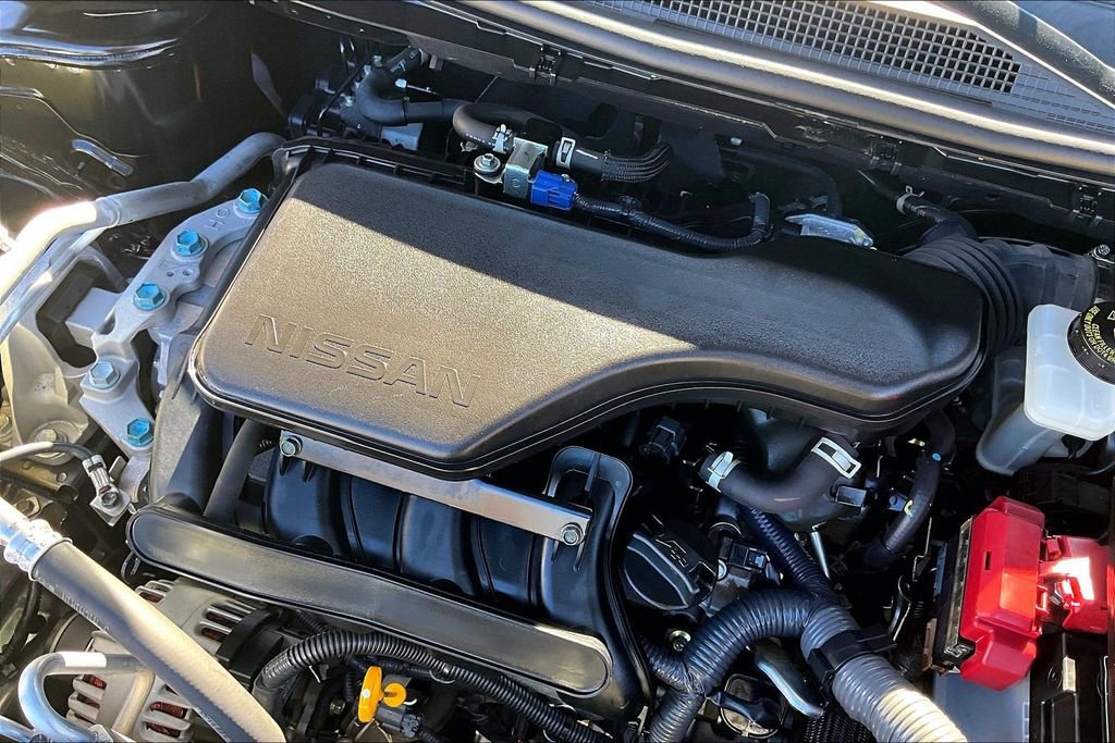 Used 2022 Nissan Rogue Sport S image 34