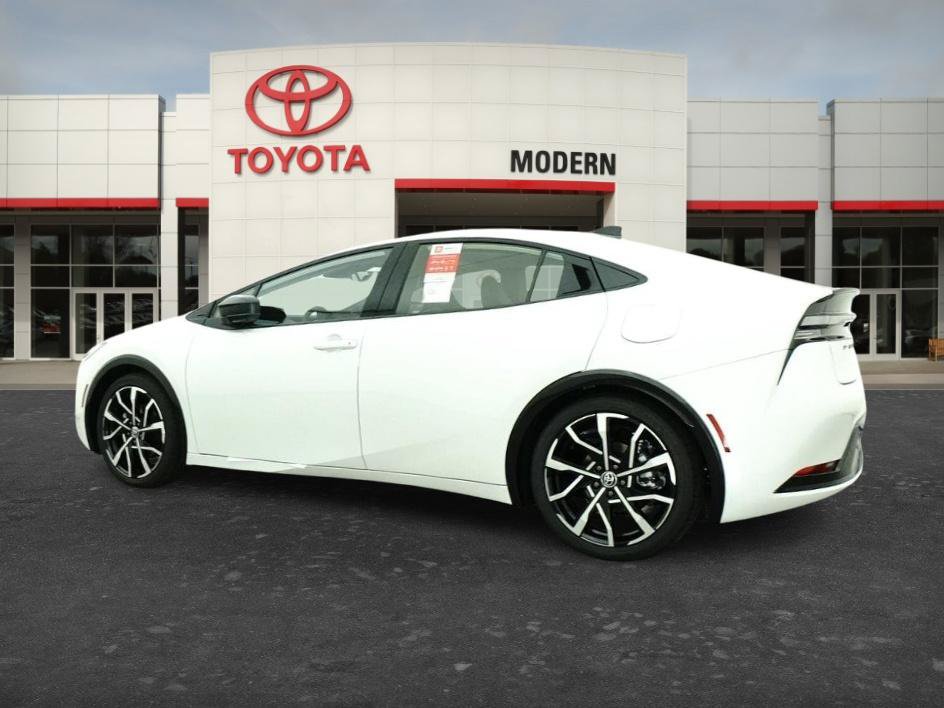 New 2026 Toyota Prius Plug-In Hybrid w/ Limited Premium Package FWD image 21