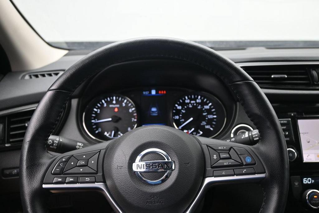 Used 2022 Nissan Rogue Sport SL AWD/4WD image 13