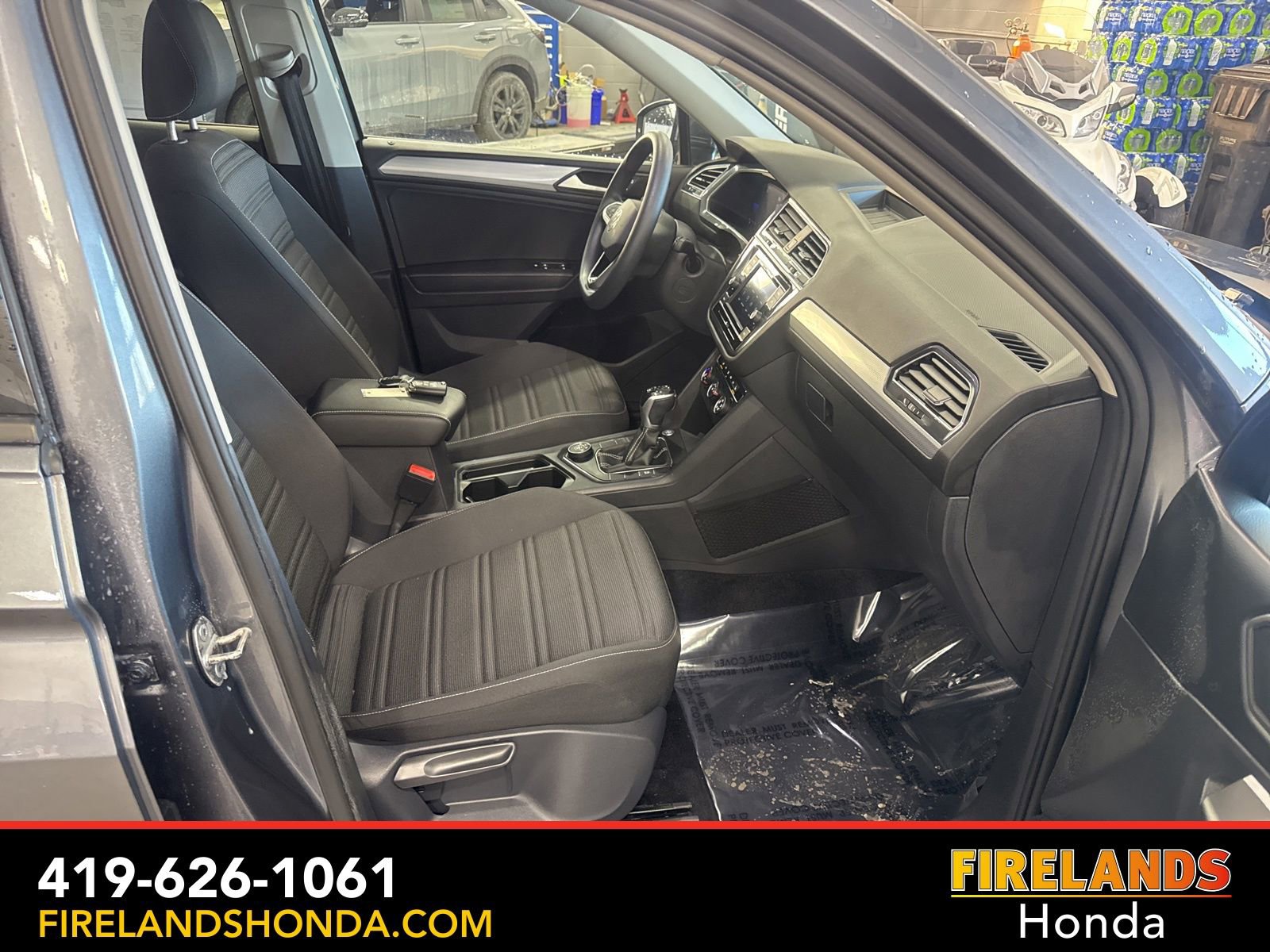 Used 2022 Volkswagen Tiguan S image 33