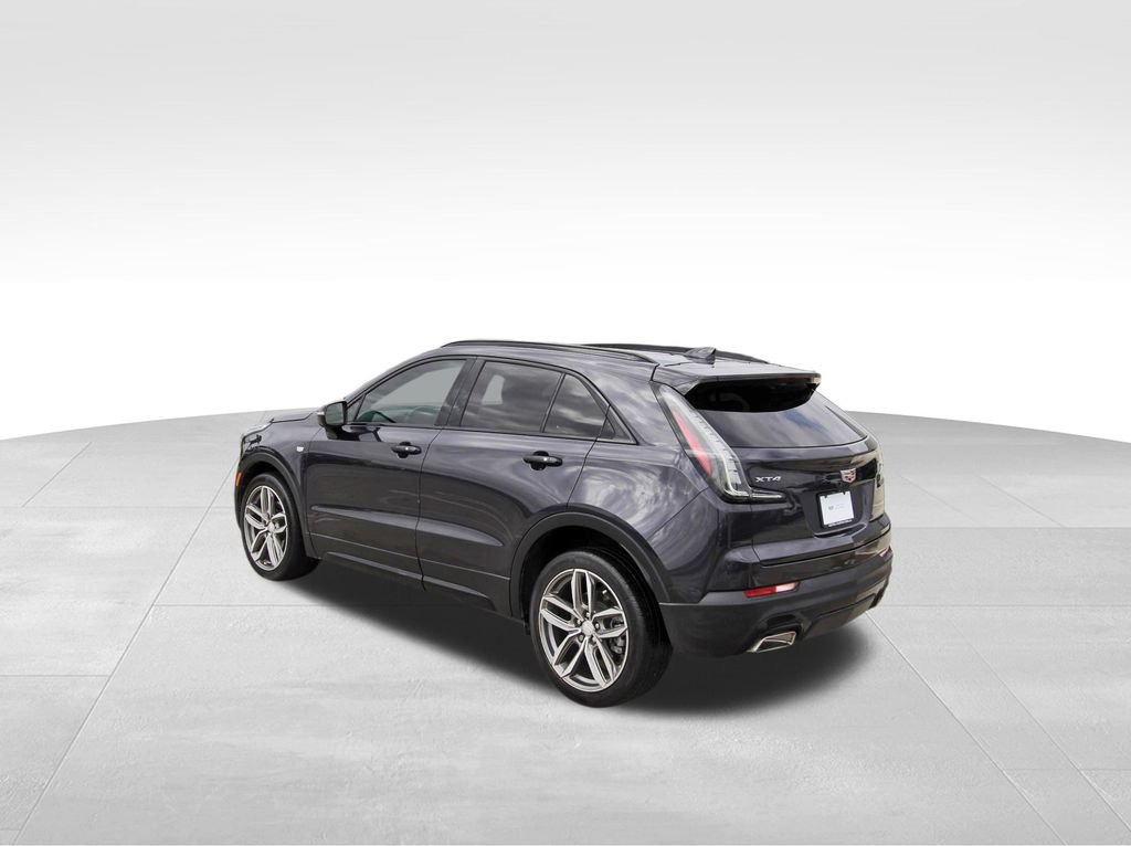 Certified 2022 Cadillac XT4 Sport w/ Comfort Package FWD video 3