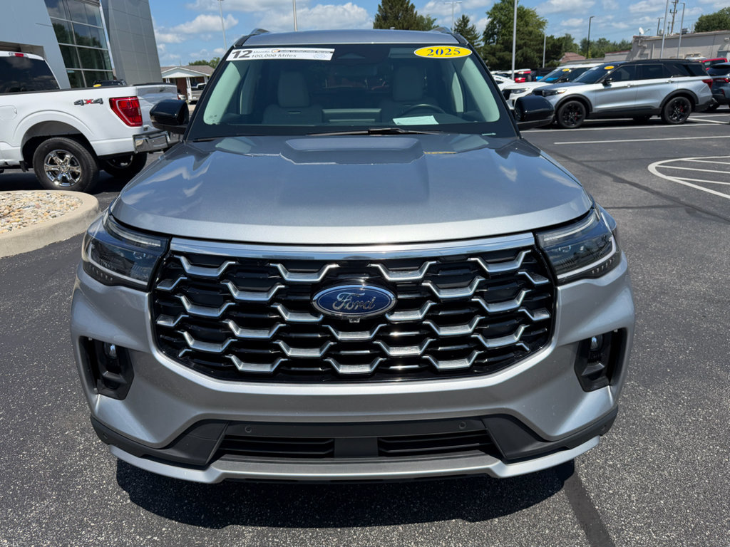 Used 2025 Ford Explorer Platinum w/ Ultimate Package AWD/4WD image 3