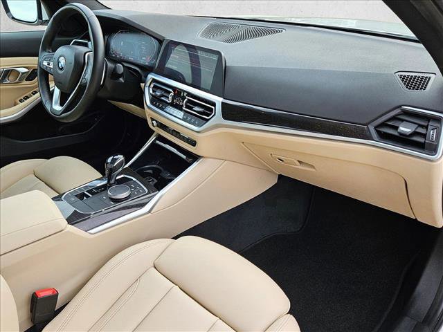 Used 2020 BMW 330i xDrive Sedan w/ Convenience Package AWD/4WD image 23