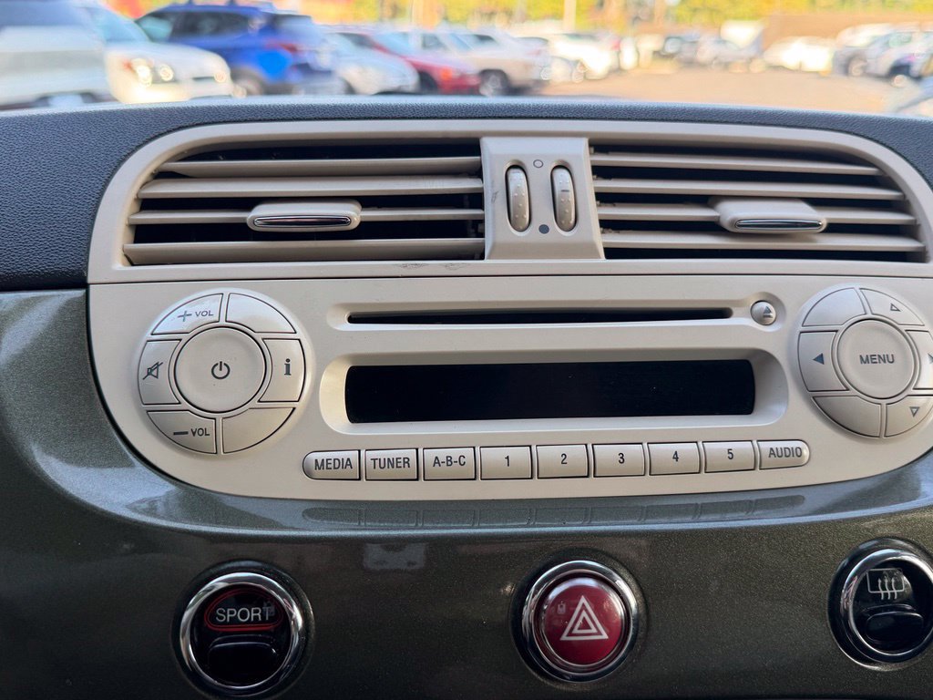 Used 2015 FIAT 500 Pop FWD image 12